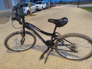 Bicicleta infantil B-PRO per bambini di 10 anni