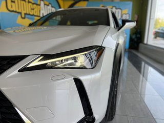 Lexus UX BUSINESS  2.0 HYBRID  184cv auto
