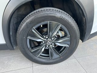 Lexus UX BUSINESS  2.0 HYBRID  184cv auto