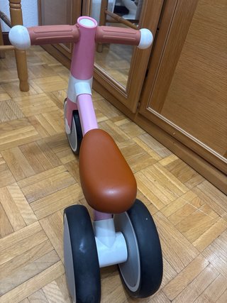 Bicicleta equilibrio 3 ruedas rosa