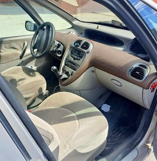 Citroen Xsara Picasso Pegatina B