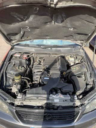 Lexus IS 2002