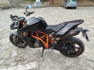 KTM super duke r 990