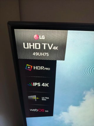 Televisor LED LG 49uh750v smart   no negociable