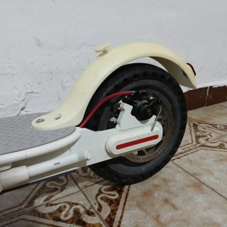 Patinete eléctrico blanco Xiaomi