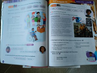 Open Up 4 Course Book (Spain)