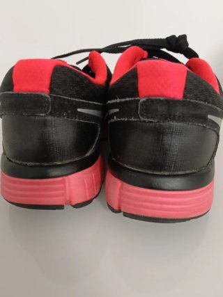 Tenis Nike Dual Fusion Negro y  flúor