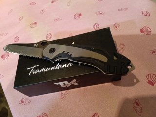 Caja Tramuntana Knives más accesorio