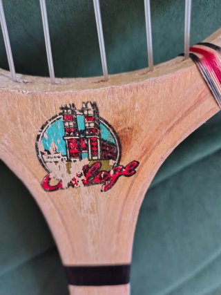 Racchetta da tennis vintage in legno