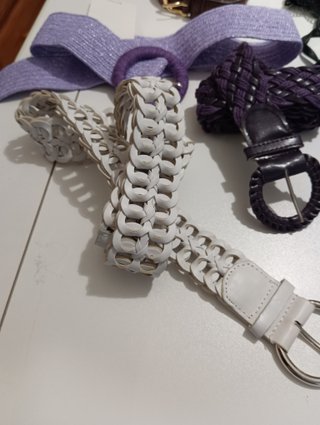 Set di 7 cinture da donna in vari colori