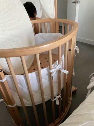 Cuna Stokke Sleepi Evolutiva Madera Grande y Mini