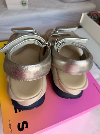 Sandalias 4cccess Plataforma Beige y Plateadas