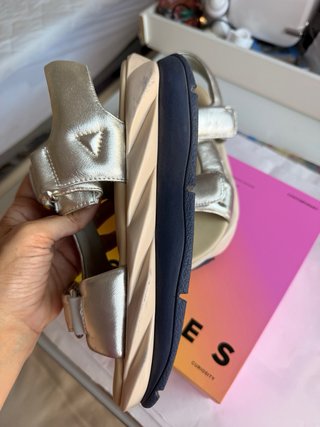 Sandalias 4cccess Plataforma Beige y Plateadas