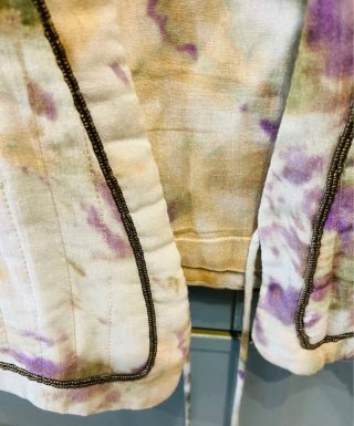 Chaleco Zara Tie Dye beige, verde, morado abalorio