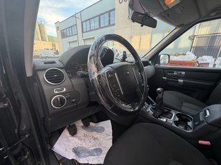 Land Rover Discovery 2010