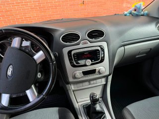 Ford Focus 2010