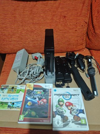 Pack Wii Negro + 3 Juegazos