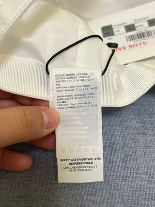 Cappello Miss Sixty bianco con scritte