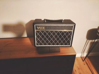 Amplificador Bajo Vox Pathfinder Bass 10