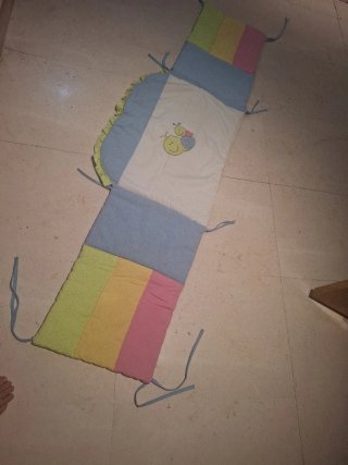 Chichonera para cuna de bebé