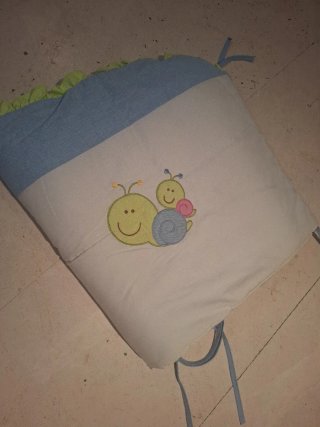 Chichonera para cuna de bebé