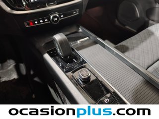 Volvo S60 B4 G Core FWD Auto 145 kW (197 CV)