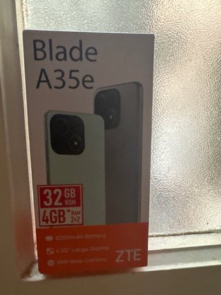 Móvil ZTE Blade A35e Azul