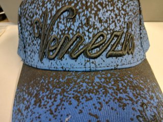 Cappello Venezia nuovo con cartellino