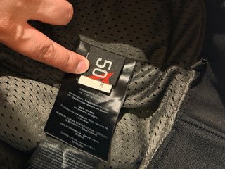 Pantalones Dainese Delta 3 Moto Cuero Negro/Rojo