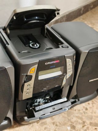 Equipo de Sonido Grundig