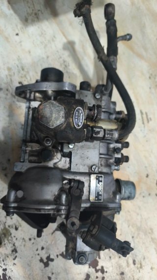 Lote Mercedes W110/111/112 Peças