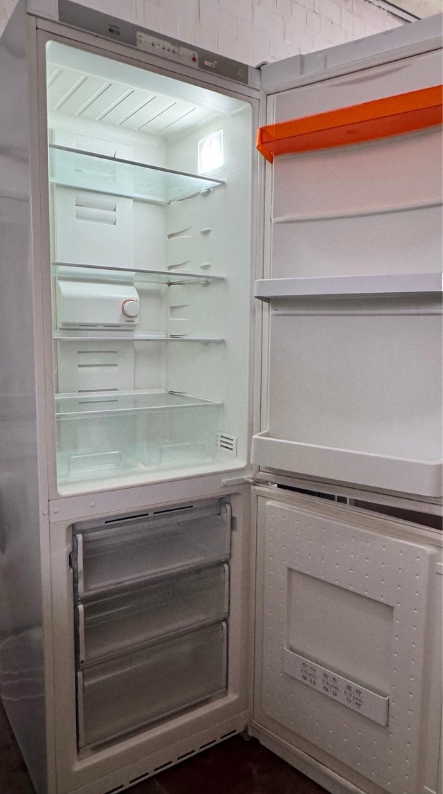 FRIGORÍFICO LYNX COMBI NO FROST EN BLANCO