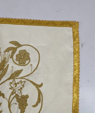 Frontal de altar bordado oro
