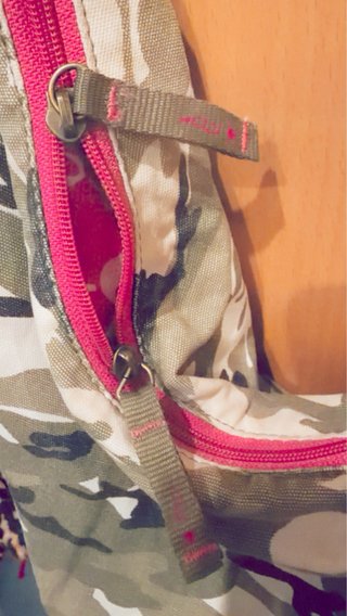 Bolso camuflaje rosa calavera