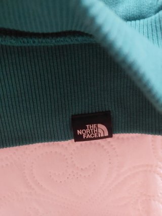 Sudadera The North Face Negra y Turquesa