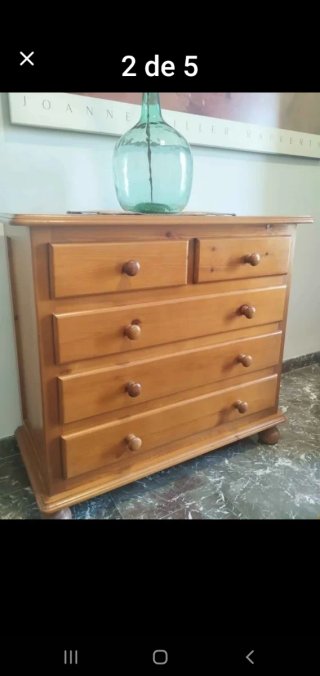 Cómoda grande de madera maciza
