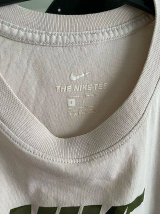 Camiseta Nike Camuflaje Beige y Verde