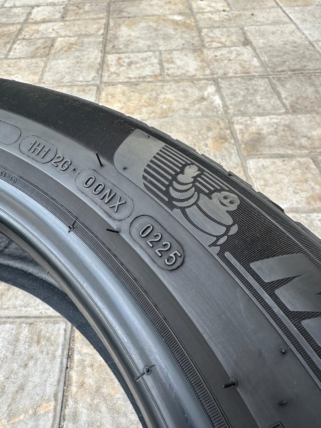 Neumáticos 205/55 R19 MICHELIN