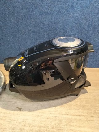 Aspirador sin bolsa BOSCH BGS7MS64 800W