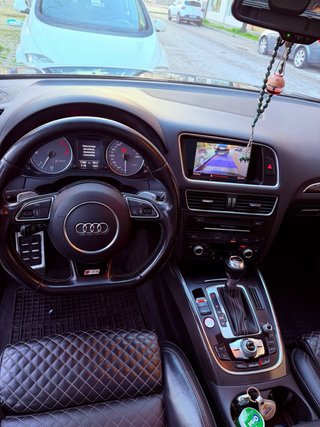Audi SQ5 2016