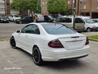 Mercedes-Benz CLK 2.7CDI 170CV
