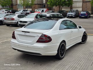 Mercedes-Benz CLK 2.7CDI 170CV