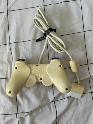 PlayStation 2 Ceramic White