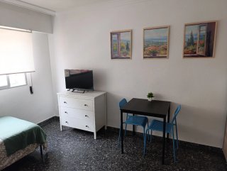 Habitacion alquiler Alcoy. Calle pintor cabrera.