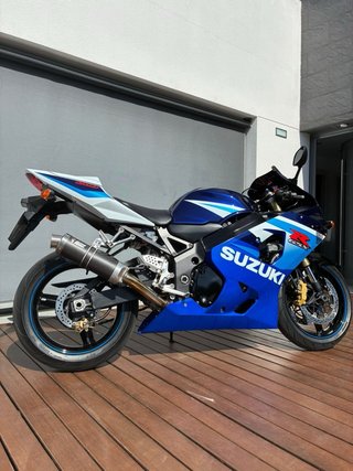 Suzuki GSXR 600 como nueva