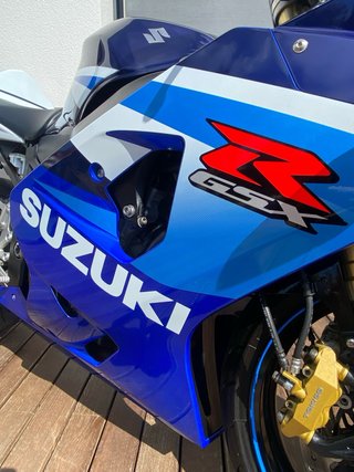 Suzuki GSXR 600 como nueva