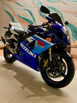 Suzuki GSXR 600 como nueva