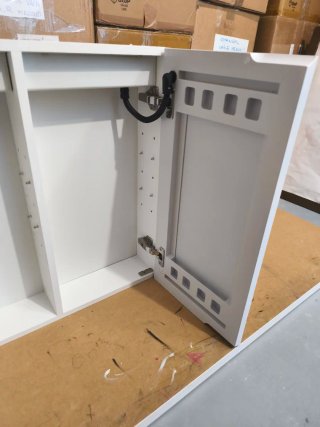 Mueble espejo LED táctil
