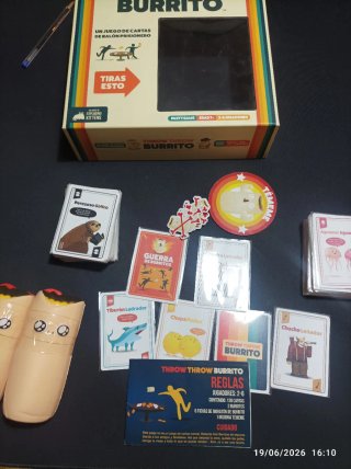 Throw Throw Burrito Juego de Cartas Español