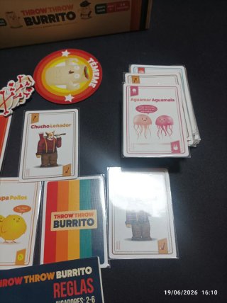 Throw Throw Burrito Juego de Cartas Español